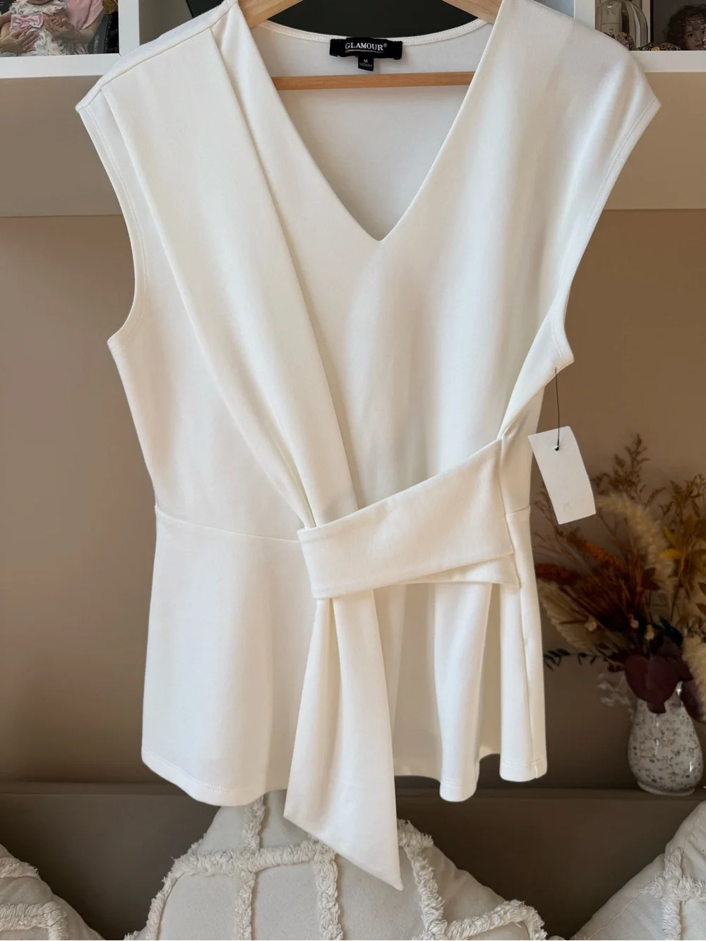 Glamour Cream V-Neck Tie-Waist Sleeveless Blouse